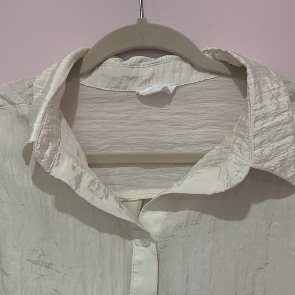 Women’s Bobbles & Lace Long Sleeve Cropped Silky Button Up - Size Small - Picture 3 of 8